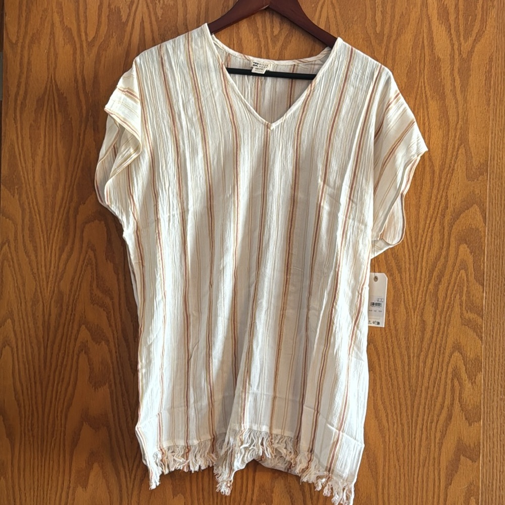 Billabong cover up NWT Size XS